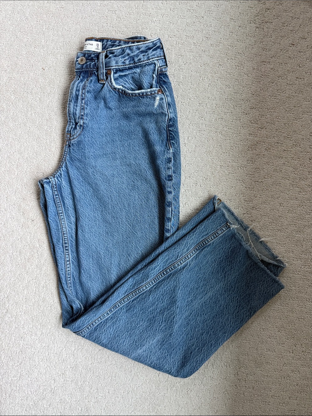 Abercrombie The Loose high rise curve love